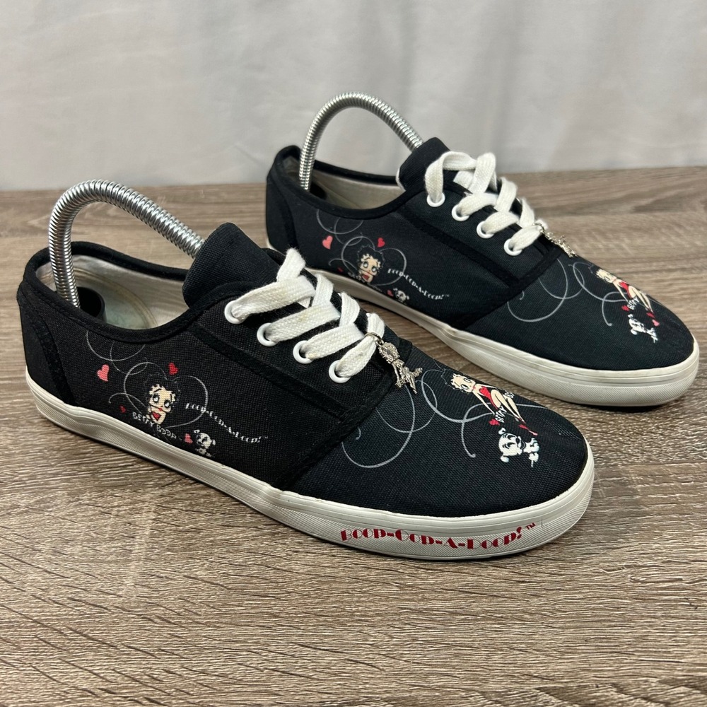 Bradford Exchange Betty Boop Boop-Oop-A-Doop Black Canvas Sneaker Womens 9 Charm